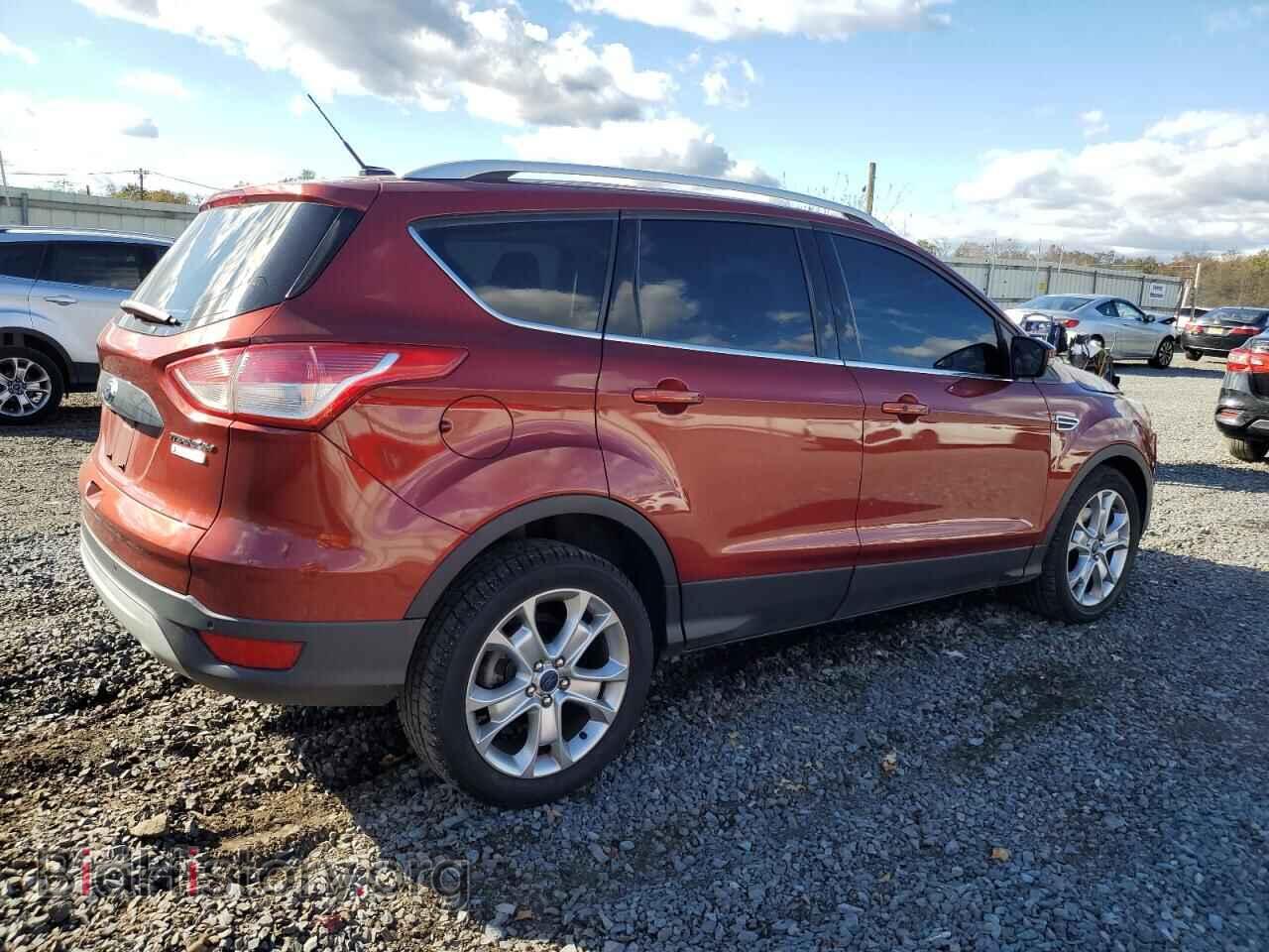 2015 FORD ESCAPE - VIN: 1FMCU0J99FUC03576 - Фото 3