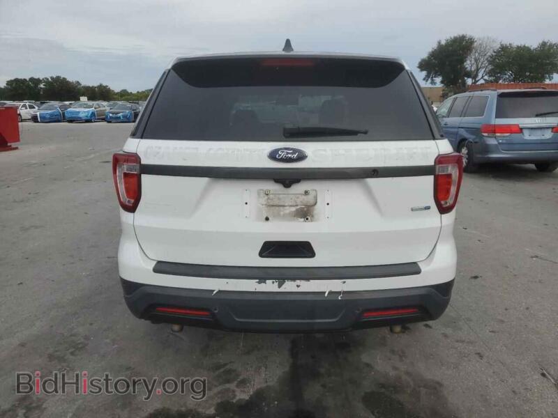 2018 Ford EXPLORER (VIN 1FM5K8ARXJGB46325) — фото 6 из 13