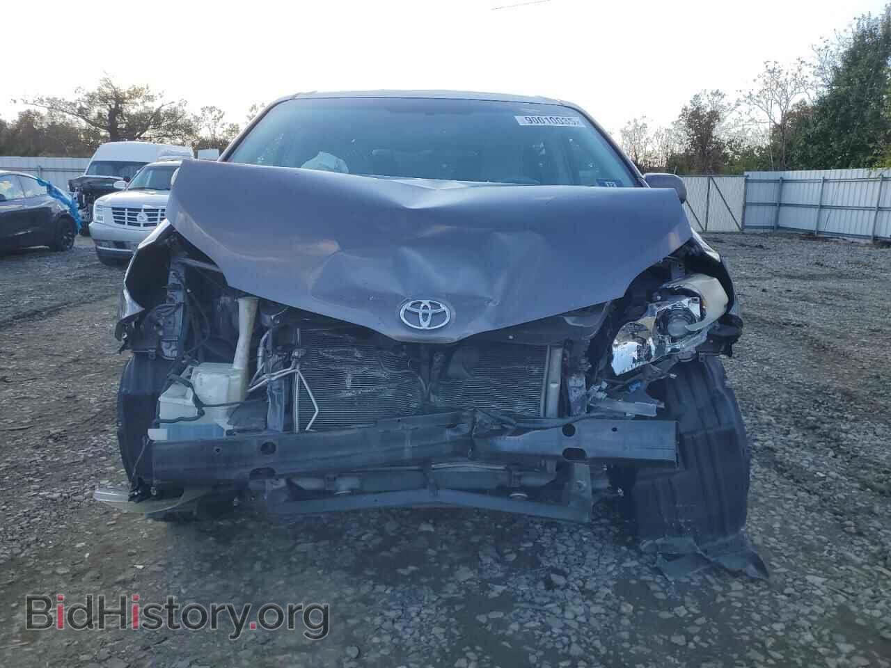 2011 TOYOTA All Models - VIN: 5TDKK3DC8BS012048 - Фото 5