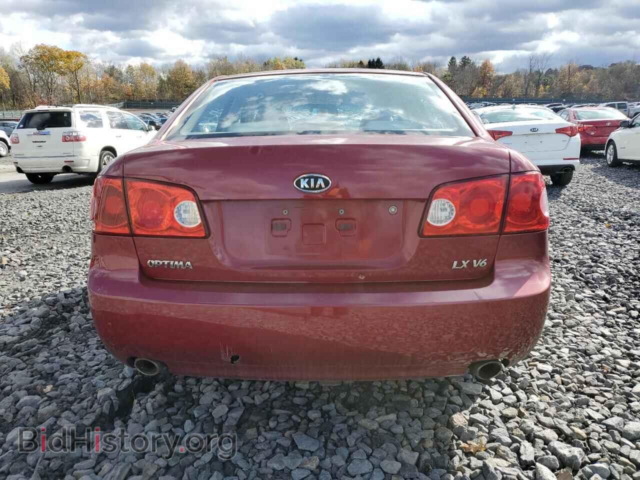 2007 KIA OPTIMA - VIN: KNAGE124X75111106 - Фото 6