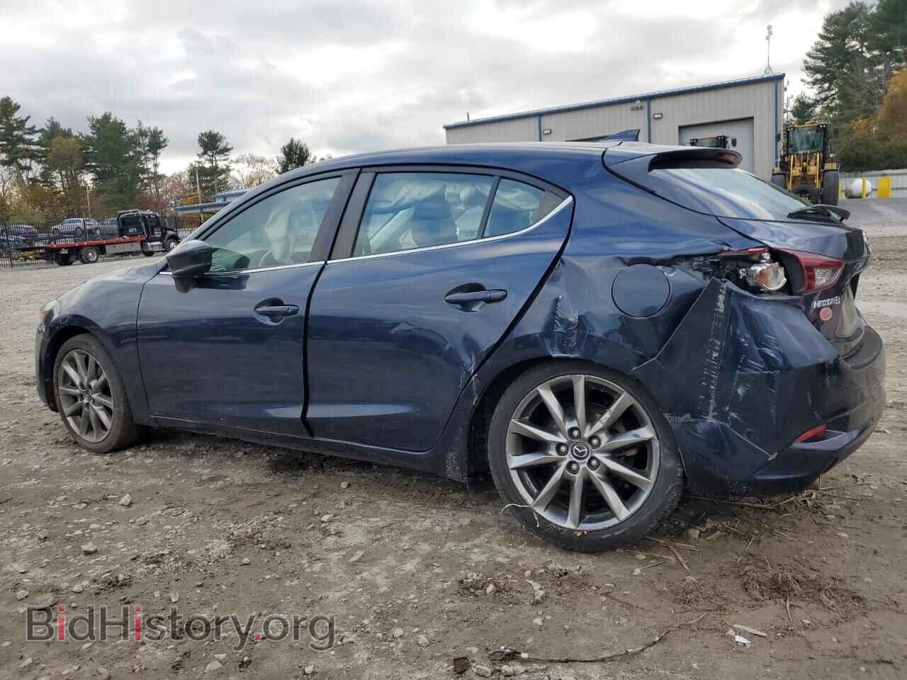 2018 MAZDA 3 - VIN: 3MZBN1L37JM255181 - Фото 2