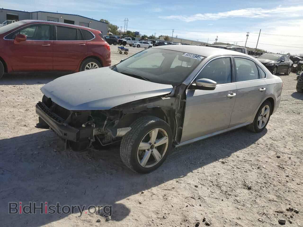 Фотография 1VWBP7A32DC064600 - VOLKSWAGEN PASSAT 2013