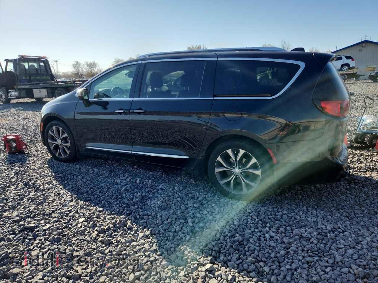 2018 CHRYSLER PACIFICA - VIN: 2C4RC1GG2JR156930 - Фото 2