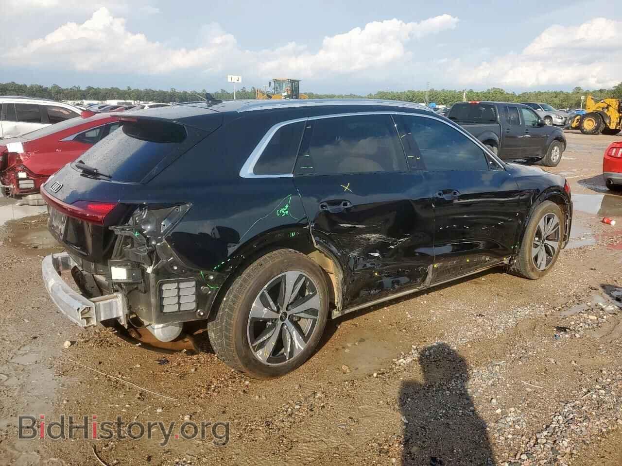 2024 AUDI Q8 E-TRON - VIN: WA15AAGE3RB009099 - Фото 3