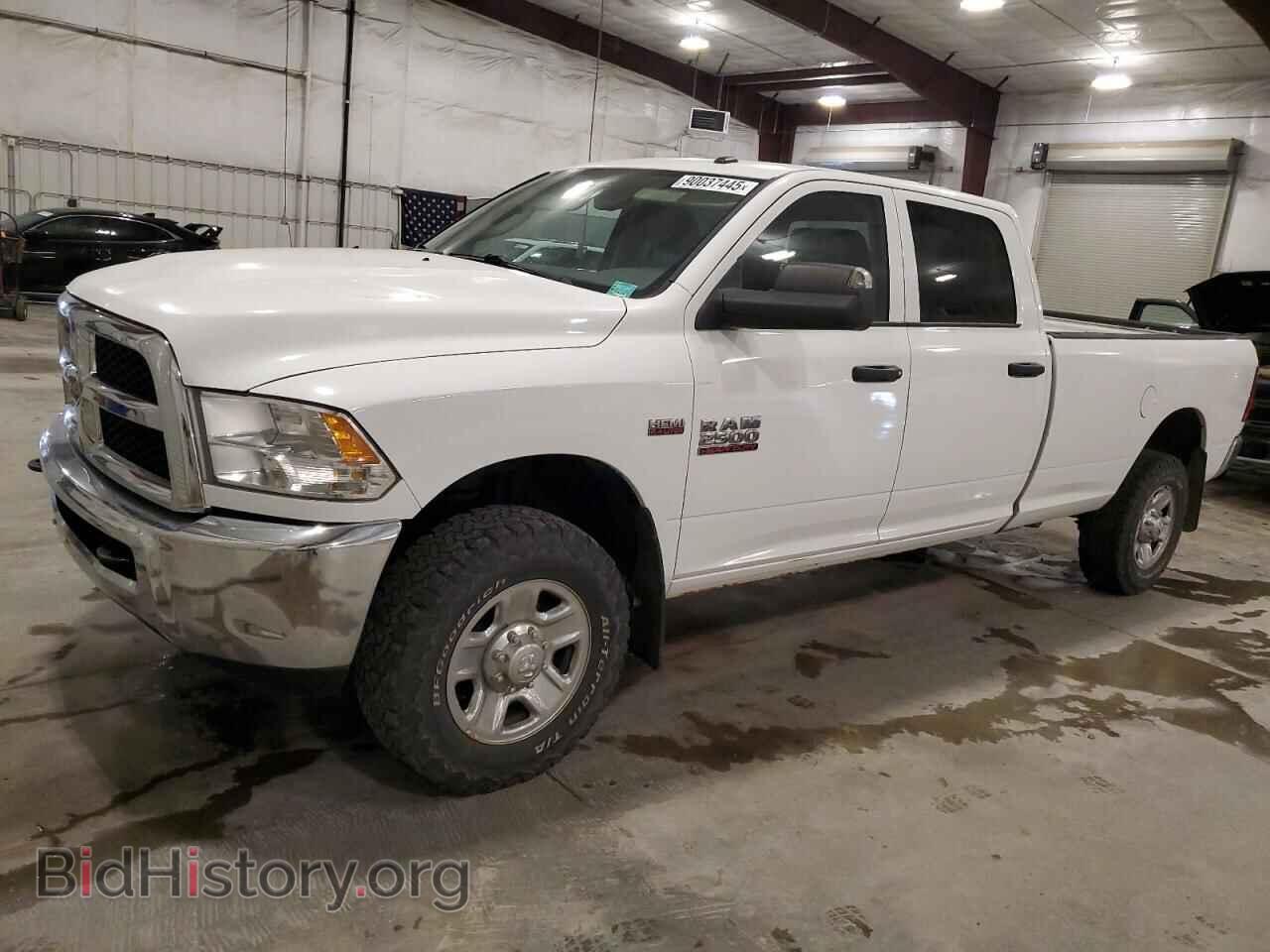 Photo 3C6UR5HJ1EG147696 - RAM All Models 2014