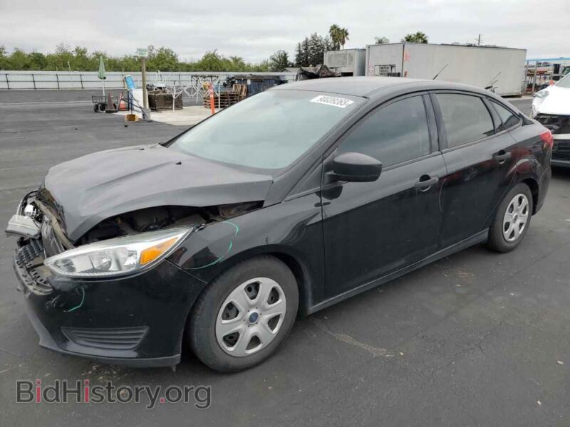 2016 Ford FOCUS S (VIN 1FADP3E23GL246998) — фото 1 из 12, Copart, повреждение: передняя часть