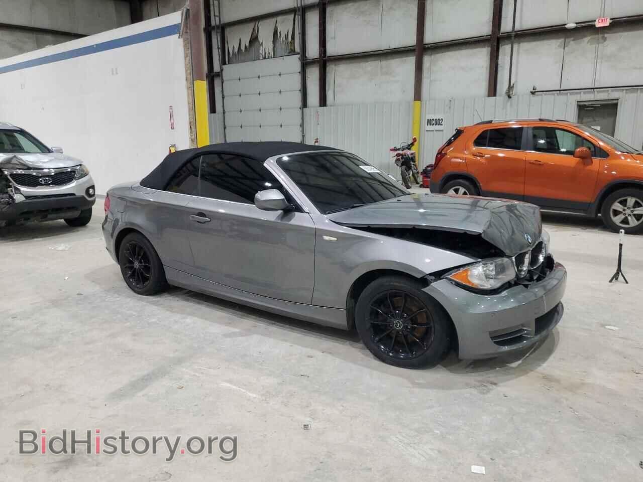 2011 BMW 1 SERIES - VIN: WBAUN1C52BVH82677 - Фото 4