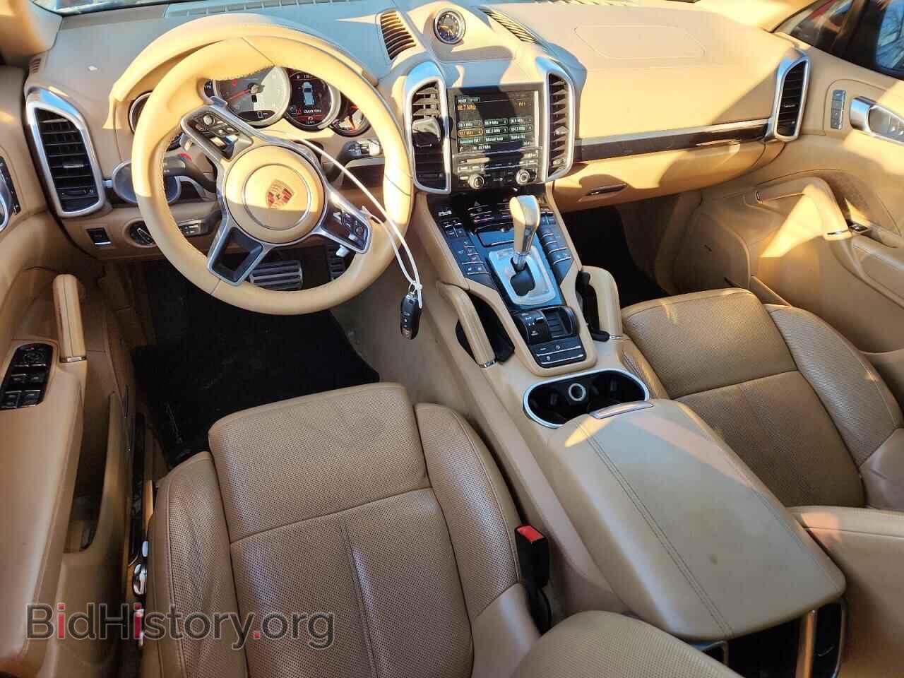 2016 PORSCHE CAYENNE - VIN: WP1AB2A20GLA97041 - Photo 8