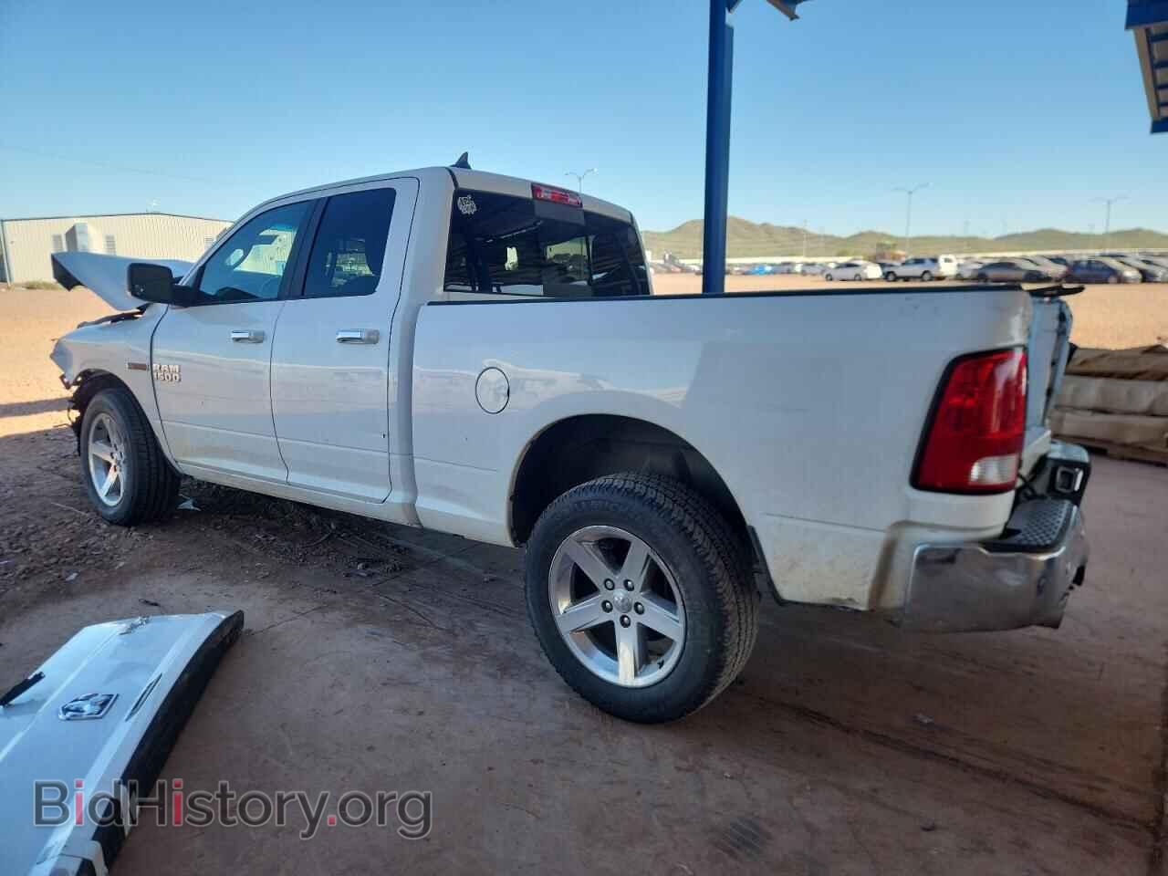 2018 RAM 1500 - VIN: 1C6RR6GMXJS225841 - Photo 2