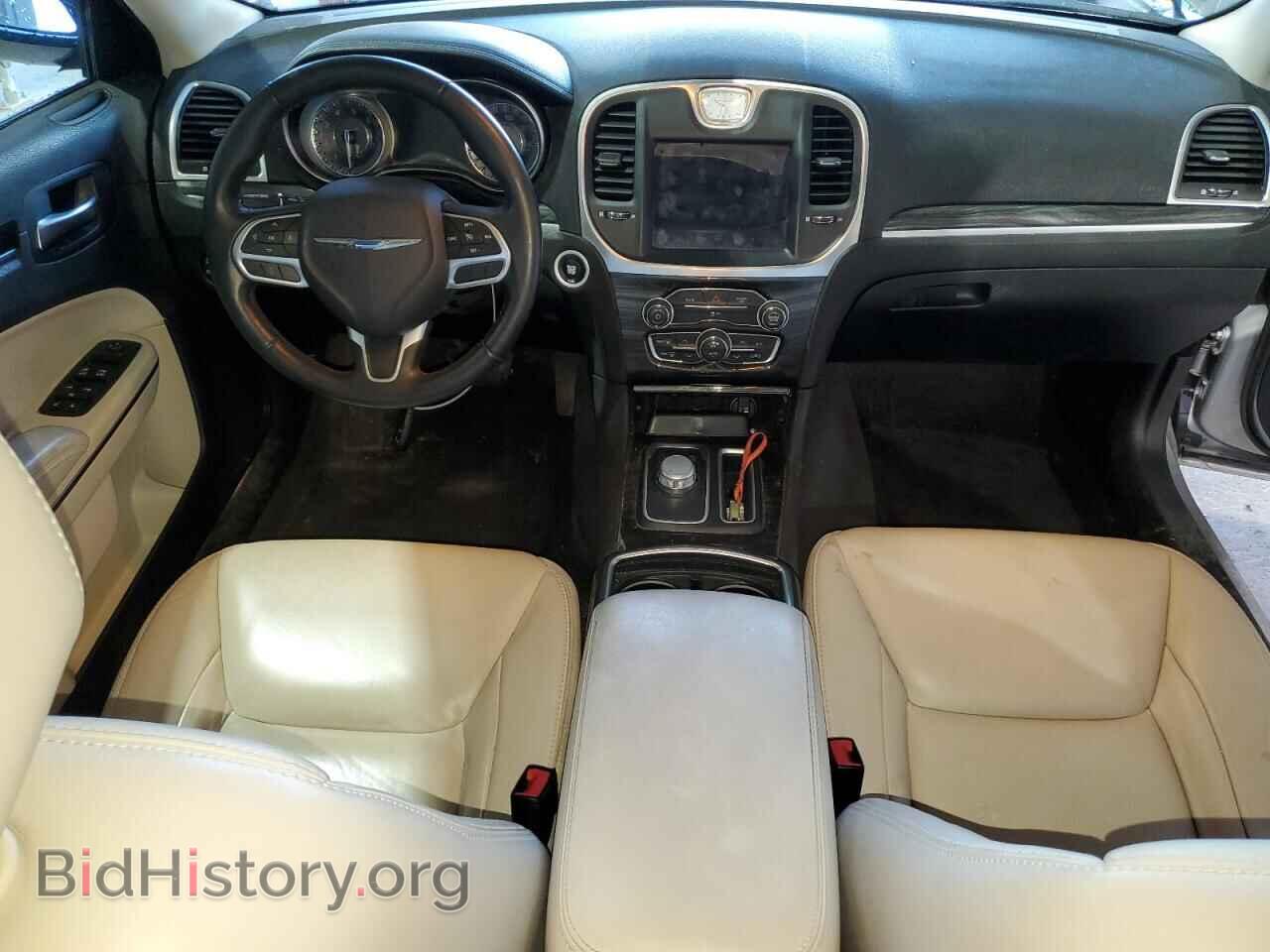 2017 CHRYSLER 300 - VIN: 2C3CCARG1HH571468 - Фото 8