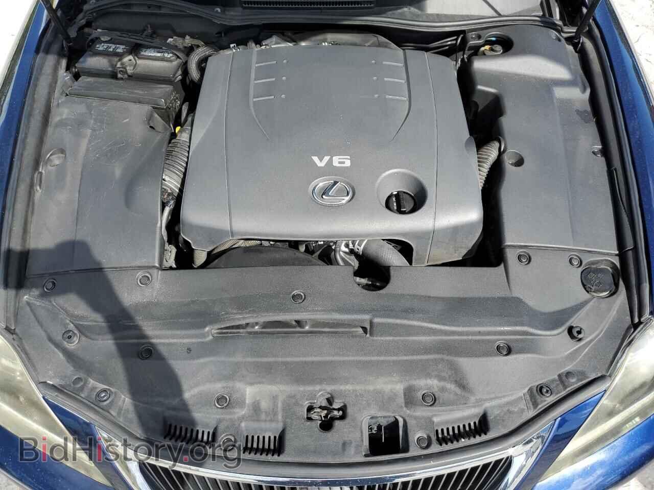 2012 LEXUS IS - VIN: JTHFF2C26C2522060 - Photo 11