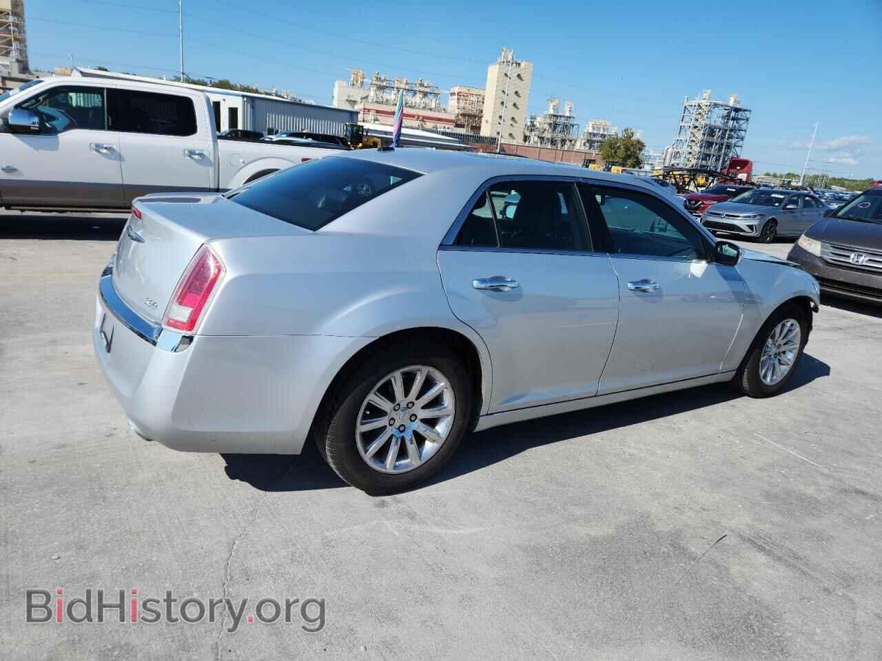 2012 CHRYSLER 300 - VIN: 2C3CCACG7CH274657 - Фото 3