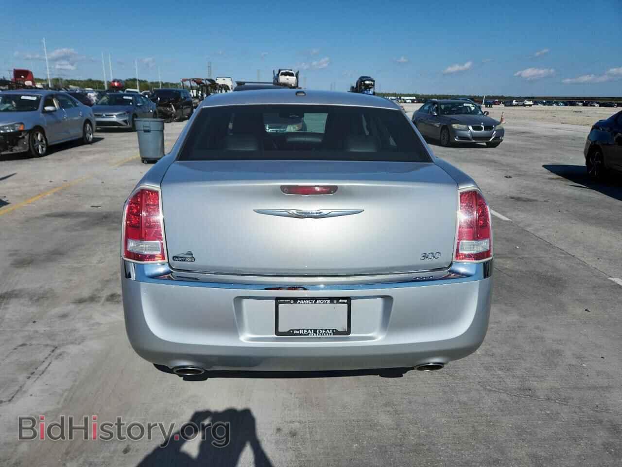 2012 CHRYSLER 300 - VIN: 2C3CCACG7CH274657 - Фото 6