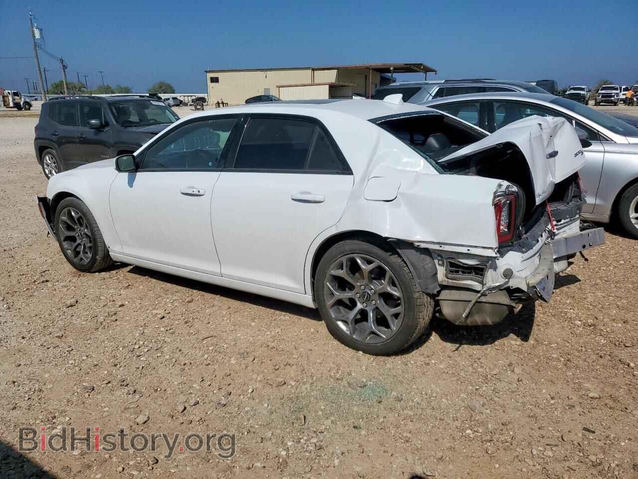 2015 CHRYSLER 300 - VIN: 2C3CCABG4FH868094 - Фото 2
