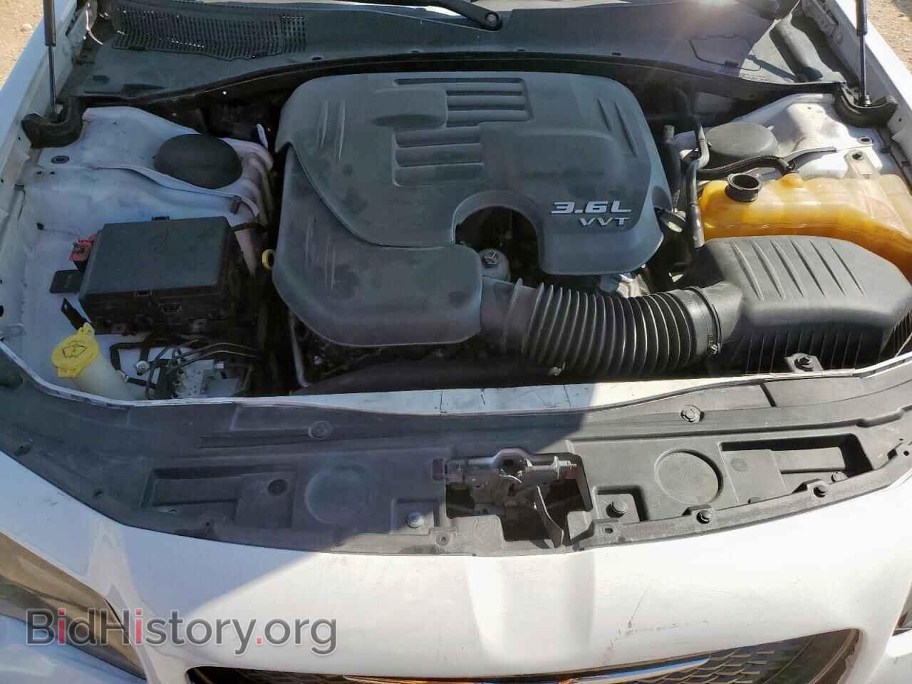2015 CHRYSLER 300 - VIN: 2C3CCABG4FH868094 - Фото 11