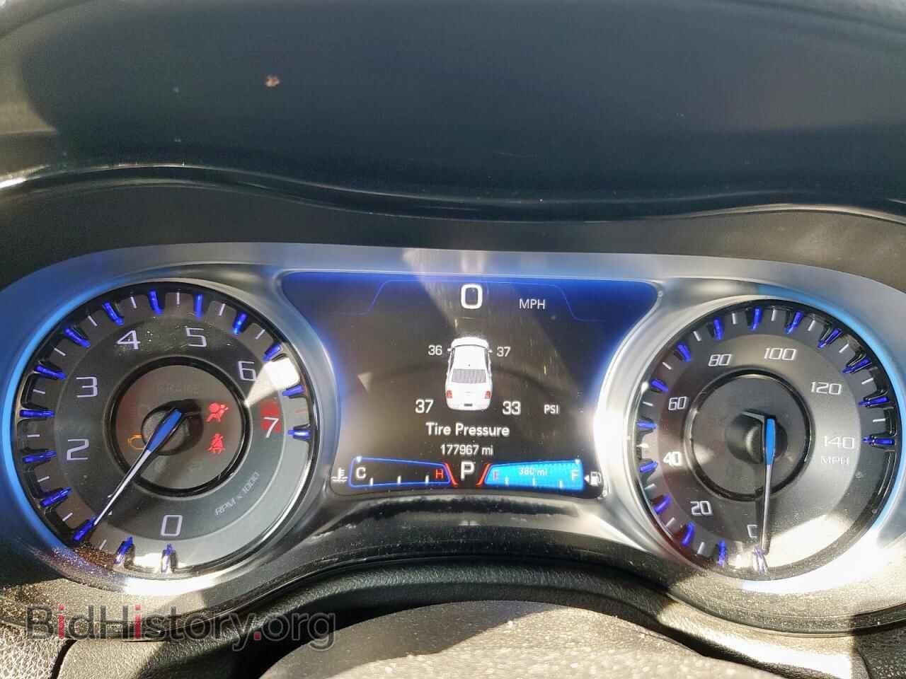 2015 CHRYSLER 300 - VIN: 2C3CCABG4FH868094 - Фото 9