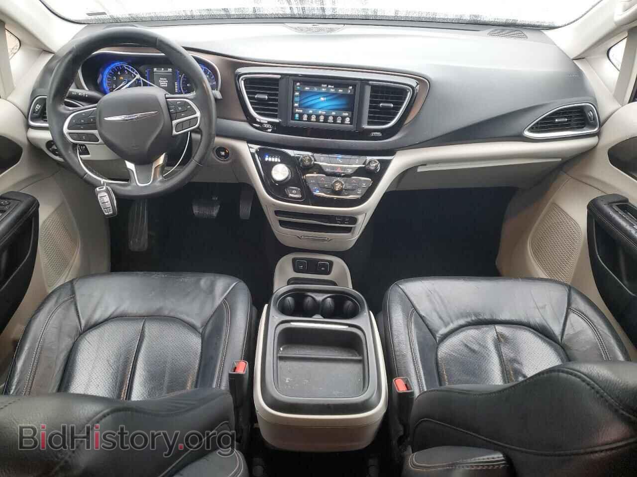 2019 CHRYSLER PACIFICA - VIN: 2C4RC1BG8KR547881 - Фото 8