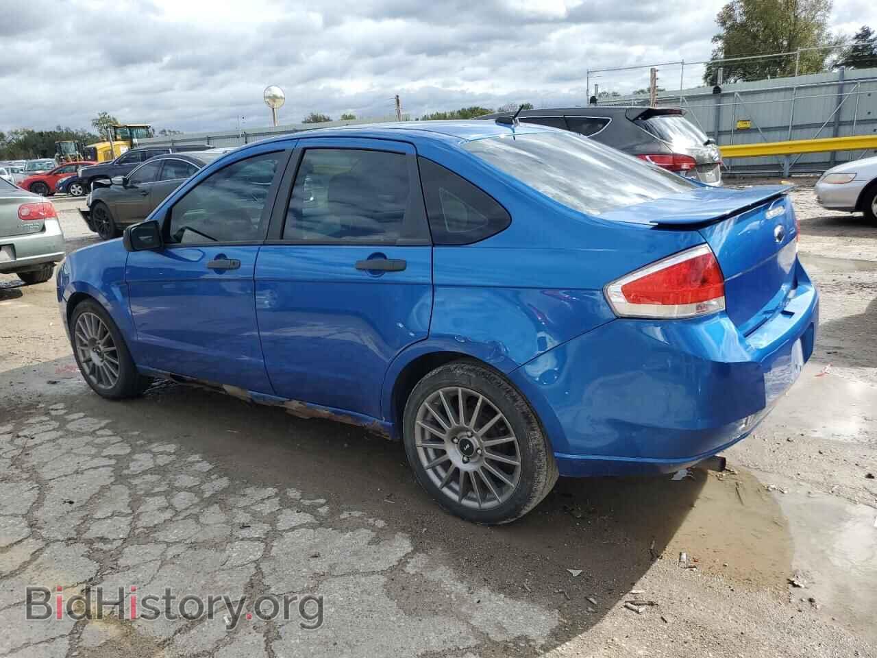 2011 FORD FOCUS - VIN: 1FAHP3EN4BW112357 - Фото 2