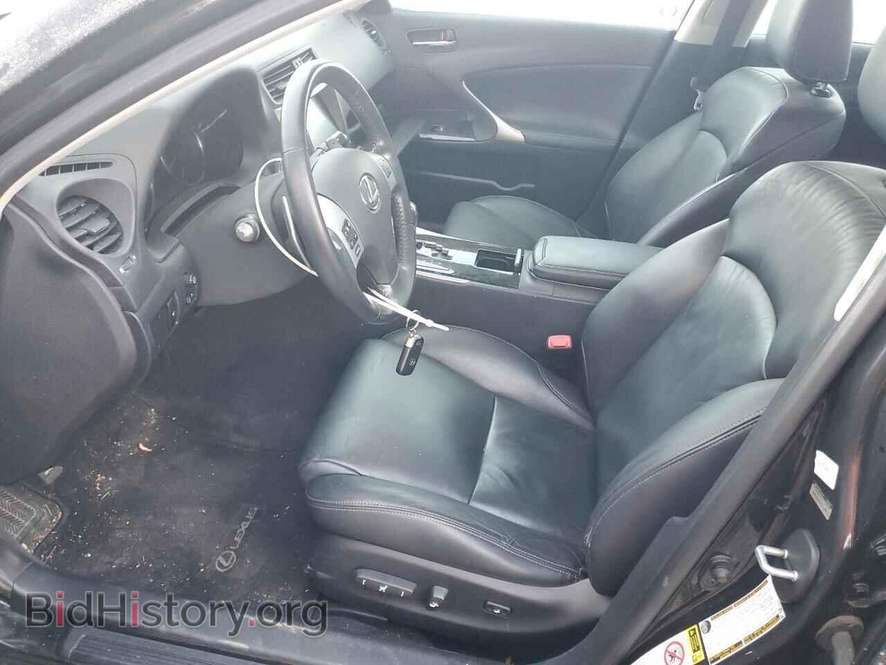2011 LEXUS IS - VIN: JTHCF5C21B2035173 - Photo 7