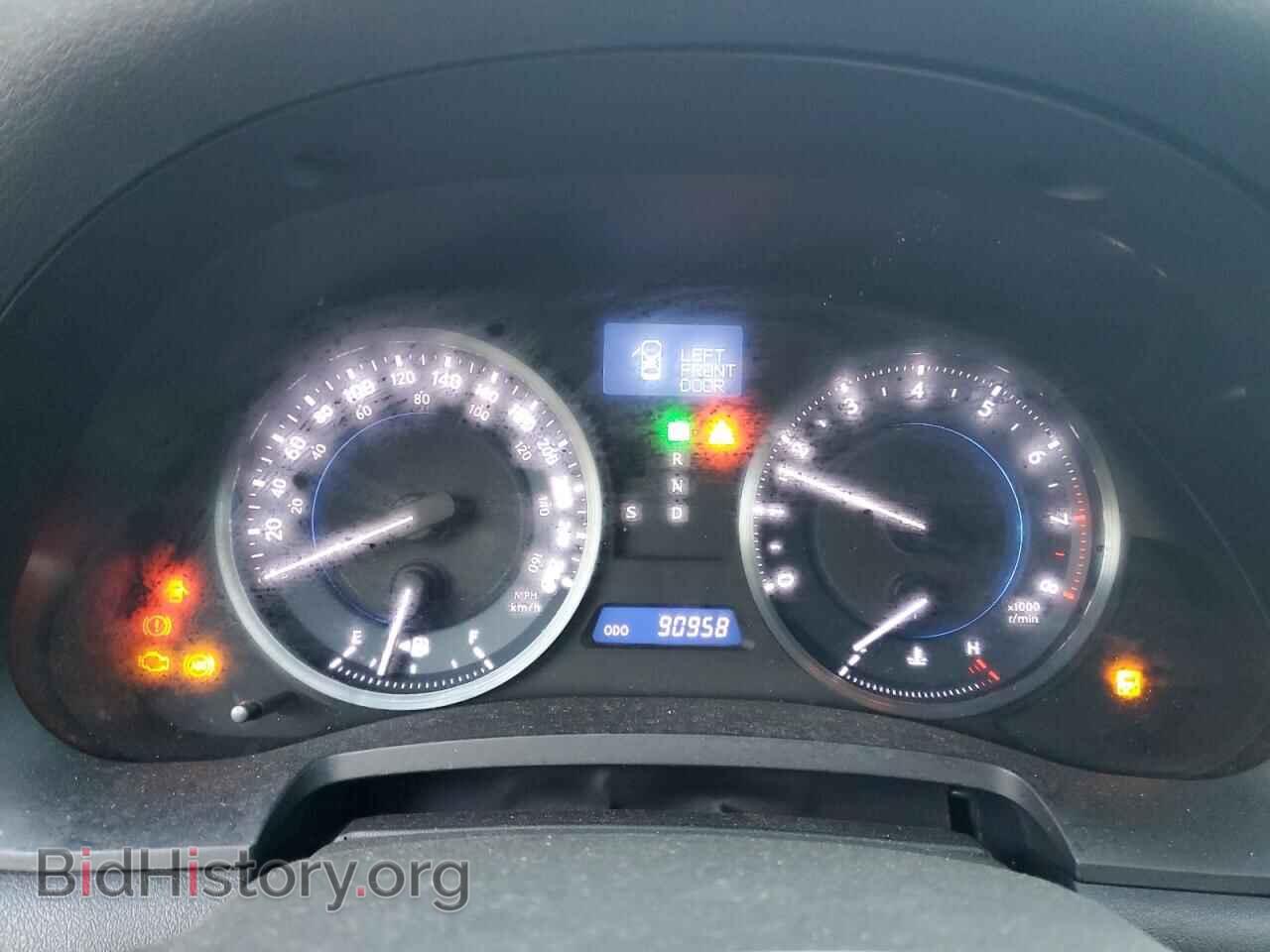 2011 LEXUS IS - VIN: JTHCF5C21B2035173 - Photo 9