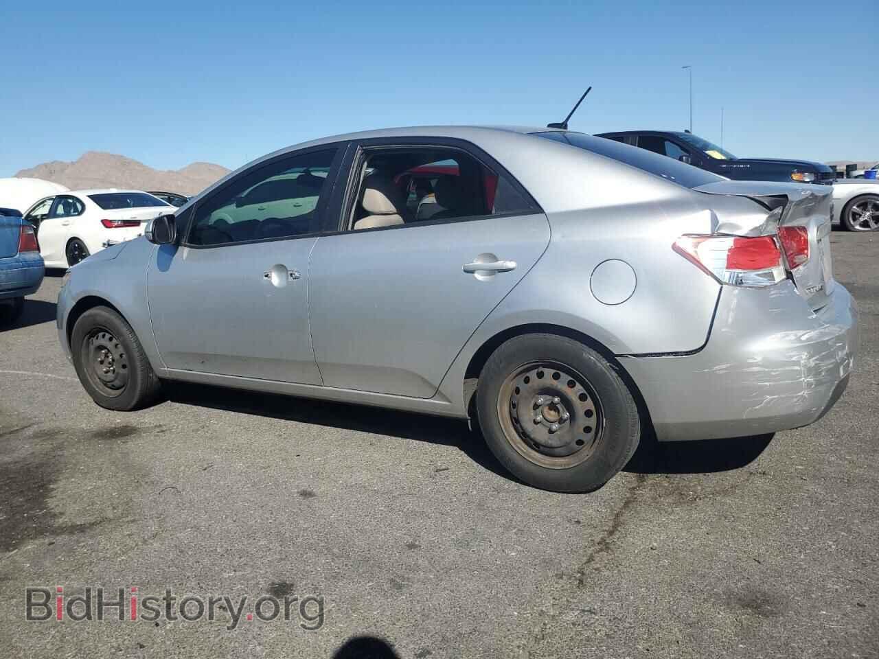 2011 KIA FORTE - VIN: KNAFU4A20B5460011 - Фото 2