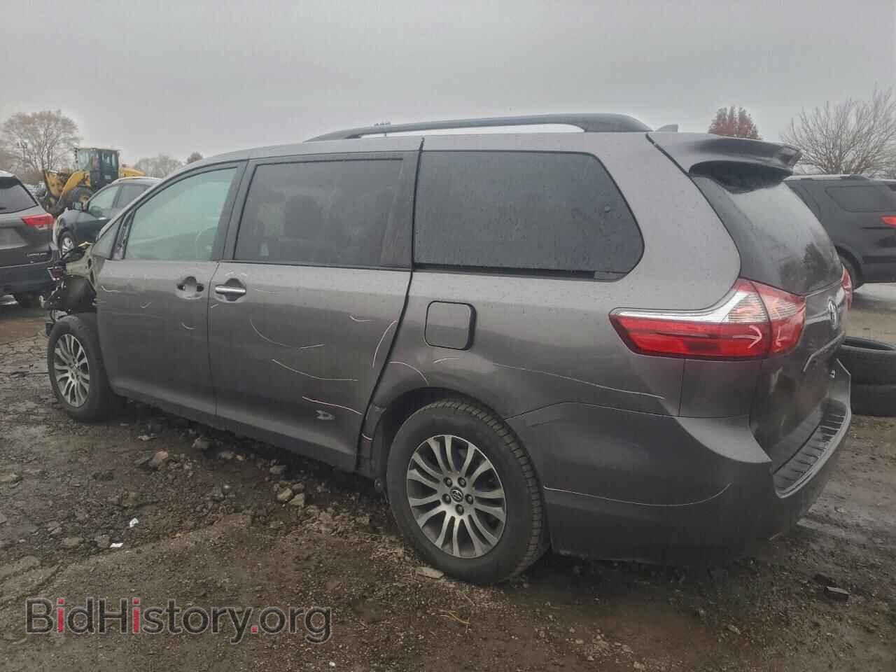 2018 TOYOTA All Models - VIN: 5TDYZ3DC9JS929083 - Фото 2