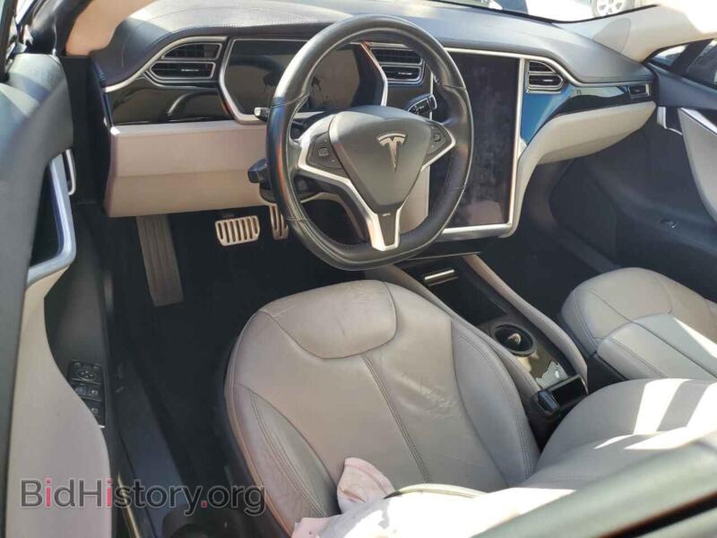 2013 Tesla MODEL S (VIN 5YJSA1CG4DFP14077) — фото 8 из 14