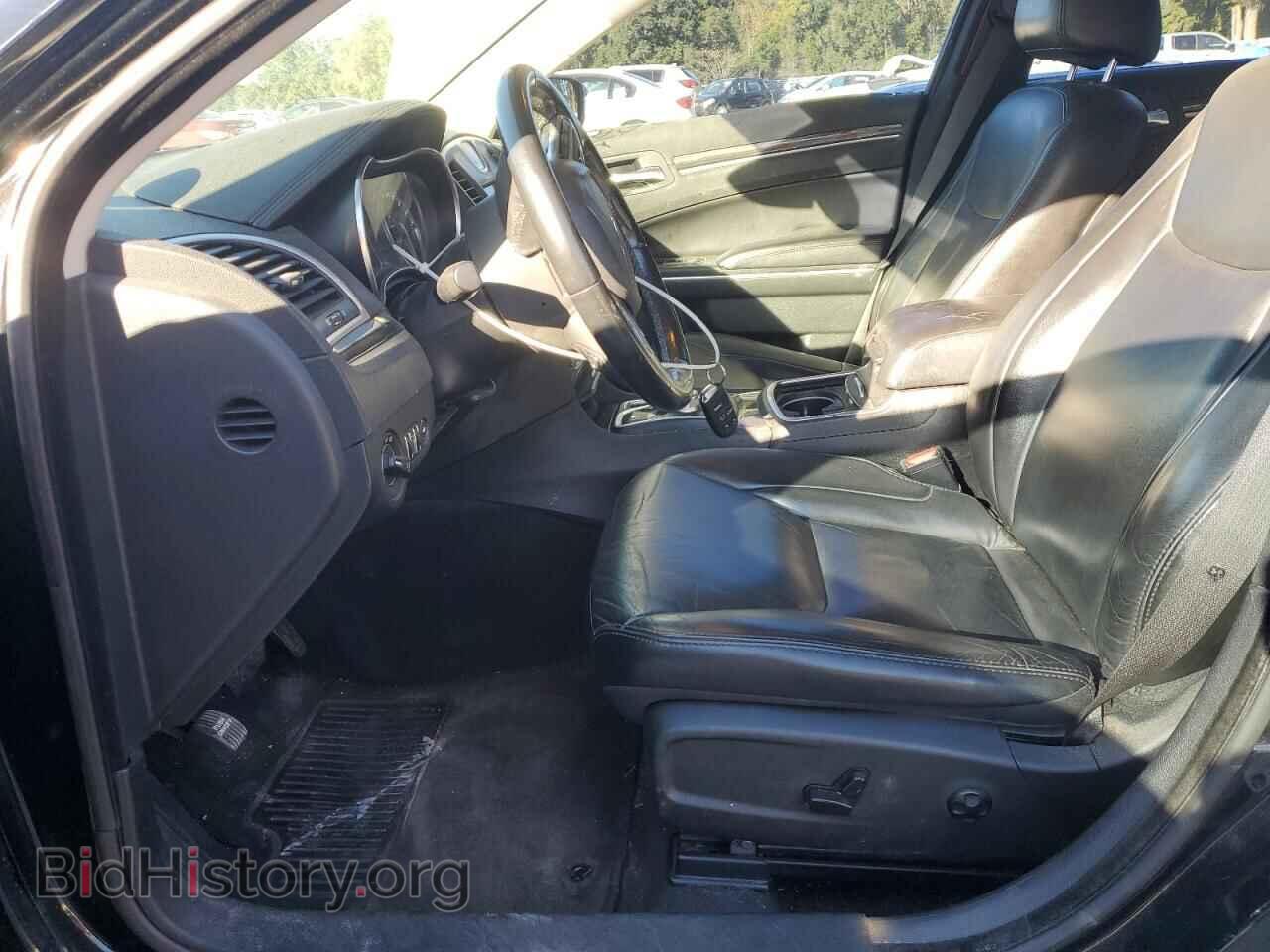 2018 CHRYSLER 300 - VIN: 2C3CCAAG4JH275247 - Фото 7