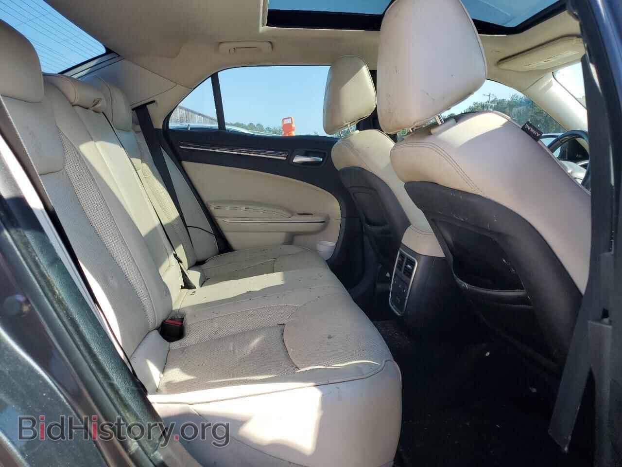 2017 CHRYSLER 300 - VIN: 2C3CCAEG5HH564660 - Фото 10
