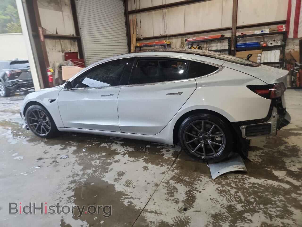 2018 TESLA MODEL 3 - VIN: 5YJ3E1EA9JF039355 - Photo 2