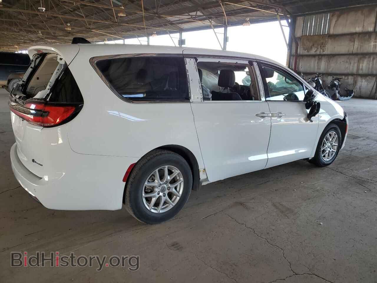 2023 CHRYSLER PACIFICA - VIN: 2C4RC1BG6PR577324 - Photo 3