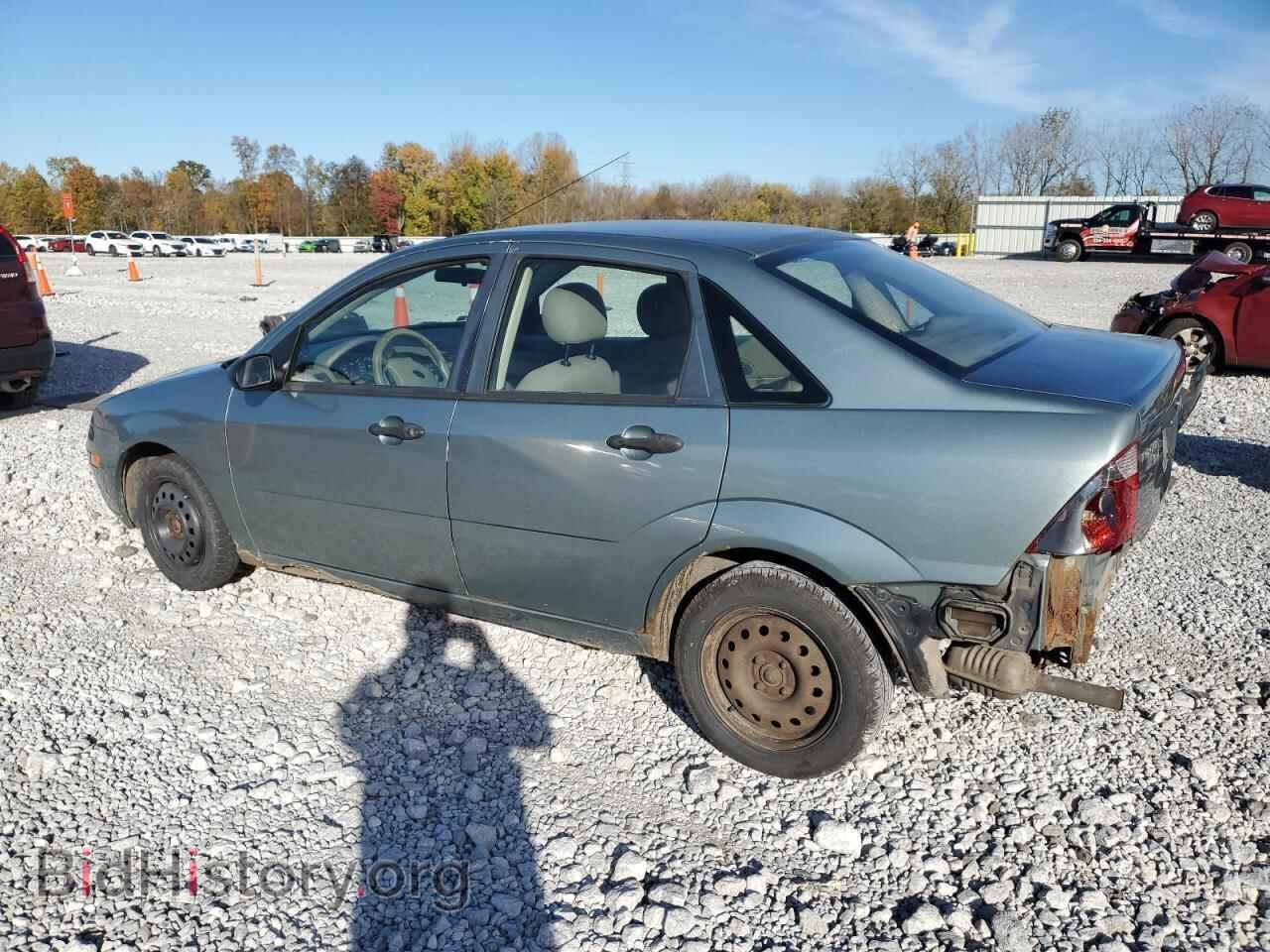 2005 FORD FOCUS - VIN: 1FAFP34N45W294381 - Фото 2