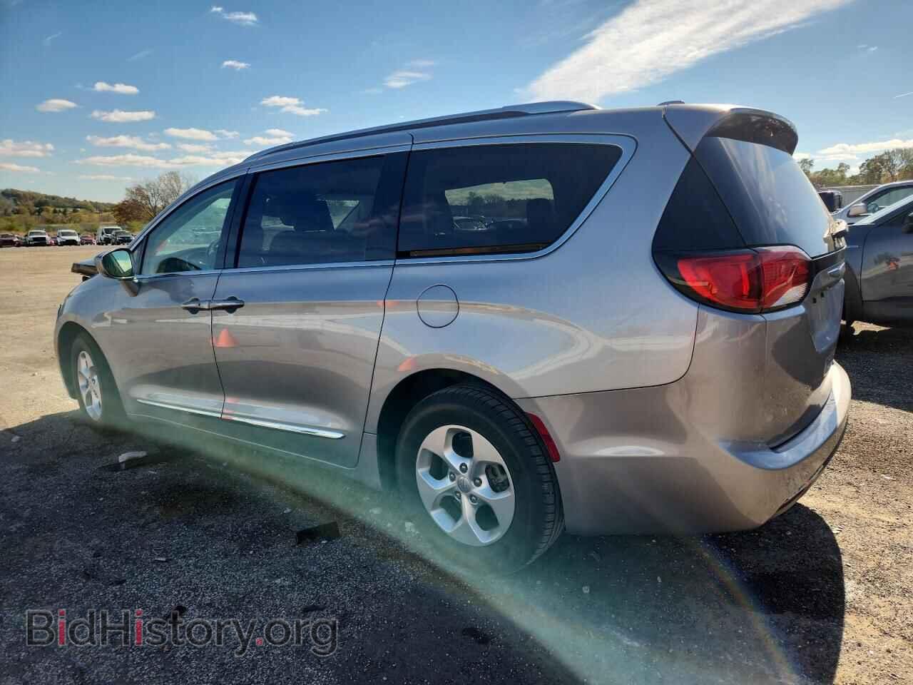 2017 CHRYSLER PACIFICA - VIN: 2C4RC1EG2HR840079 - Фото 2