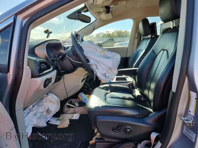 2017 Chrysler PACIFICA (VIN 2C4RC1EG2HR840079) — фото 7 из 13