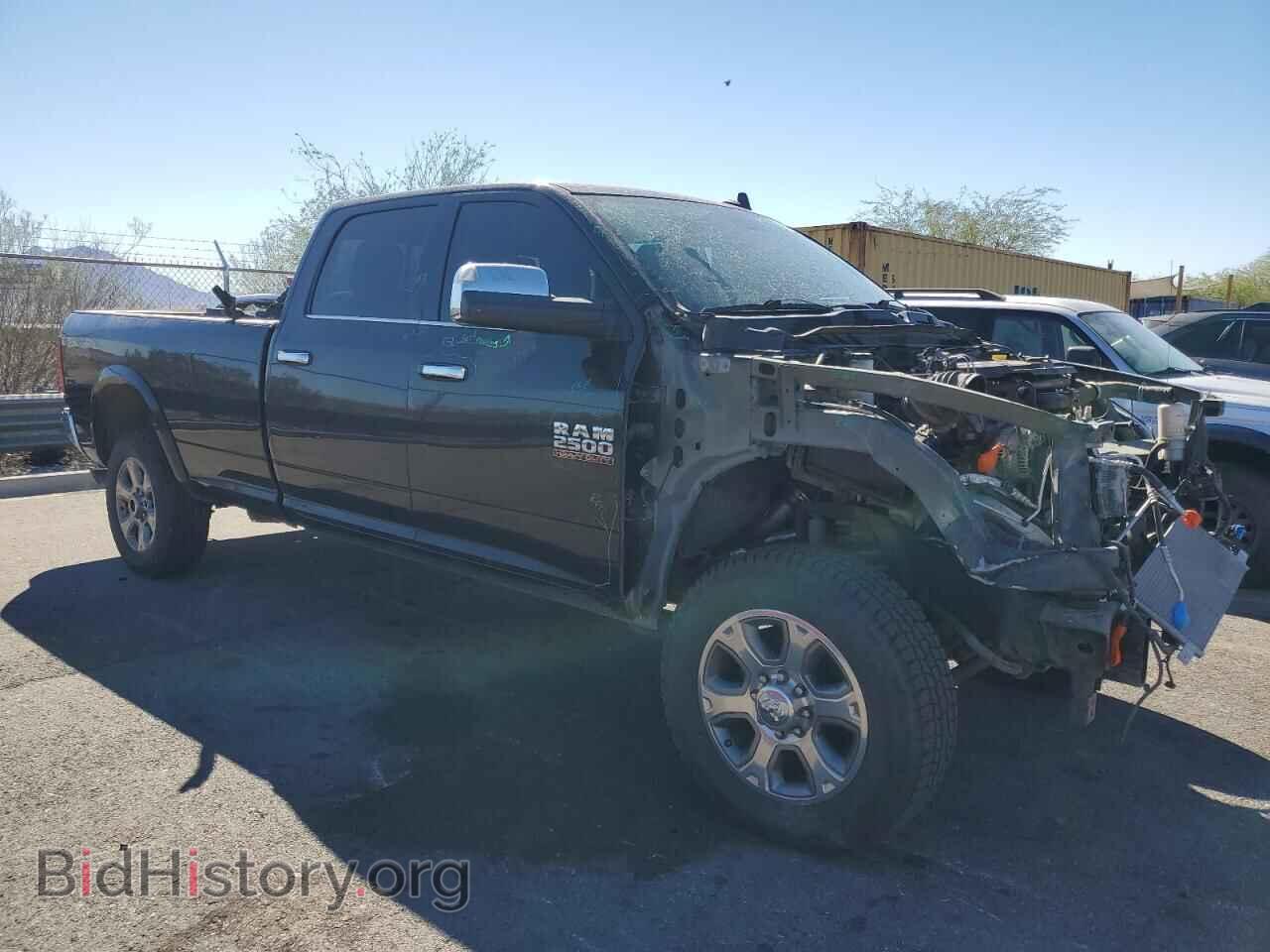 2018 RAM All Models - VIN: 3C6UR5JL0JG370396 - Photo 4