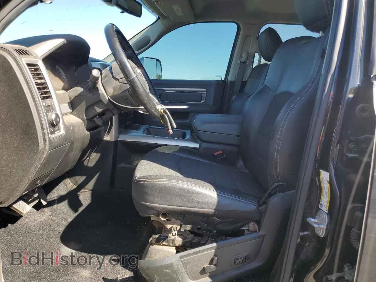 2018 RAM All Models - VIN: 3C6UR5JL0JG370396 - Photo 7