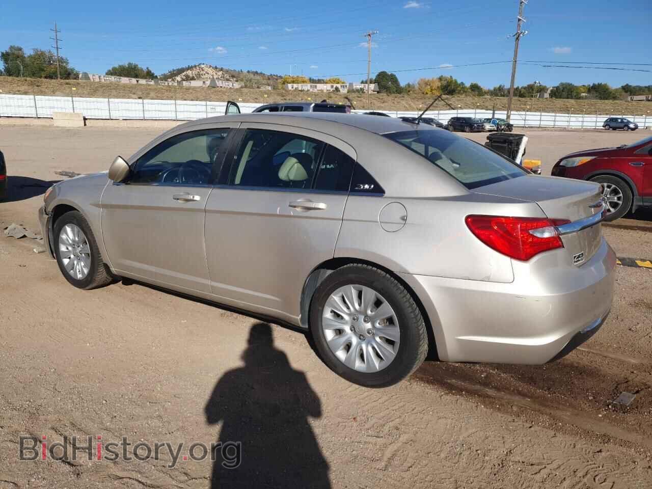 2014 CHRYSLER 200 - VIN: 1C3CCBAB2EN141005 - Фото 2