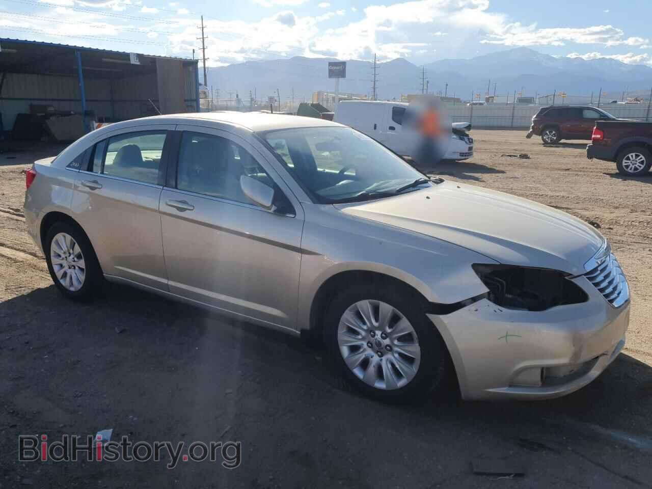 2014 CHRYSLER 200 - VIN: 1C3CCBAB2EN141005 - Фото 4