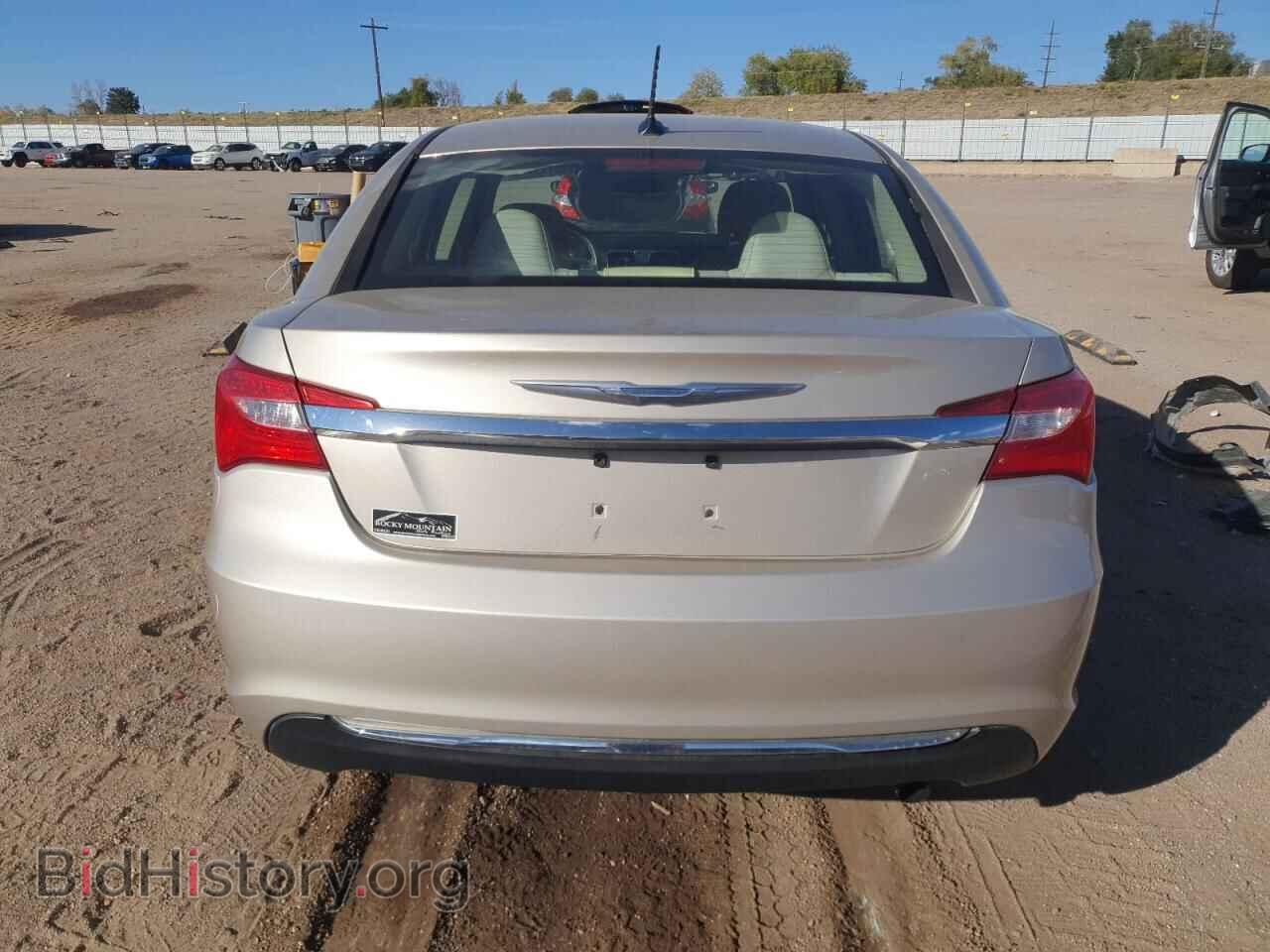 2014 CHRYSLER 200 - VIN: 1C3CCBAB2EN141005 - Фото 6