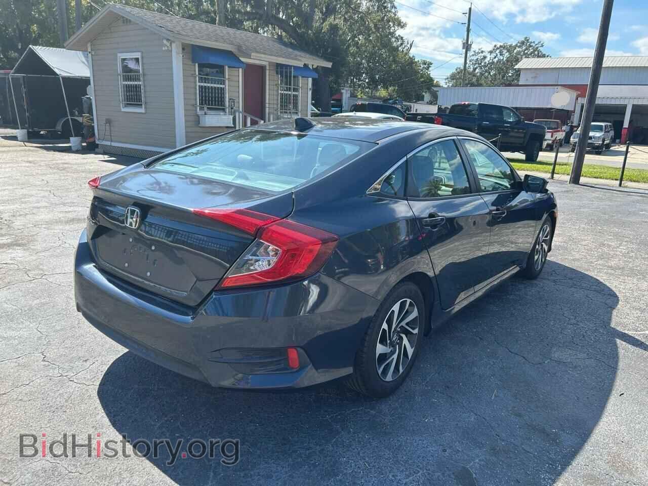 2018 HONDA CIVIC - VIN: 2HGFC2F75JH593368 - Фото 4
