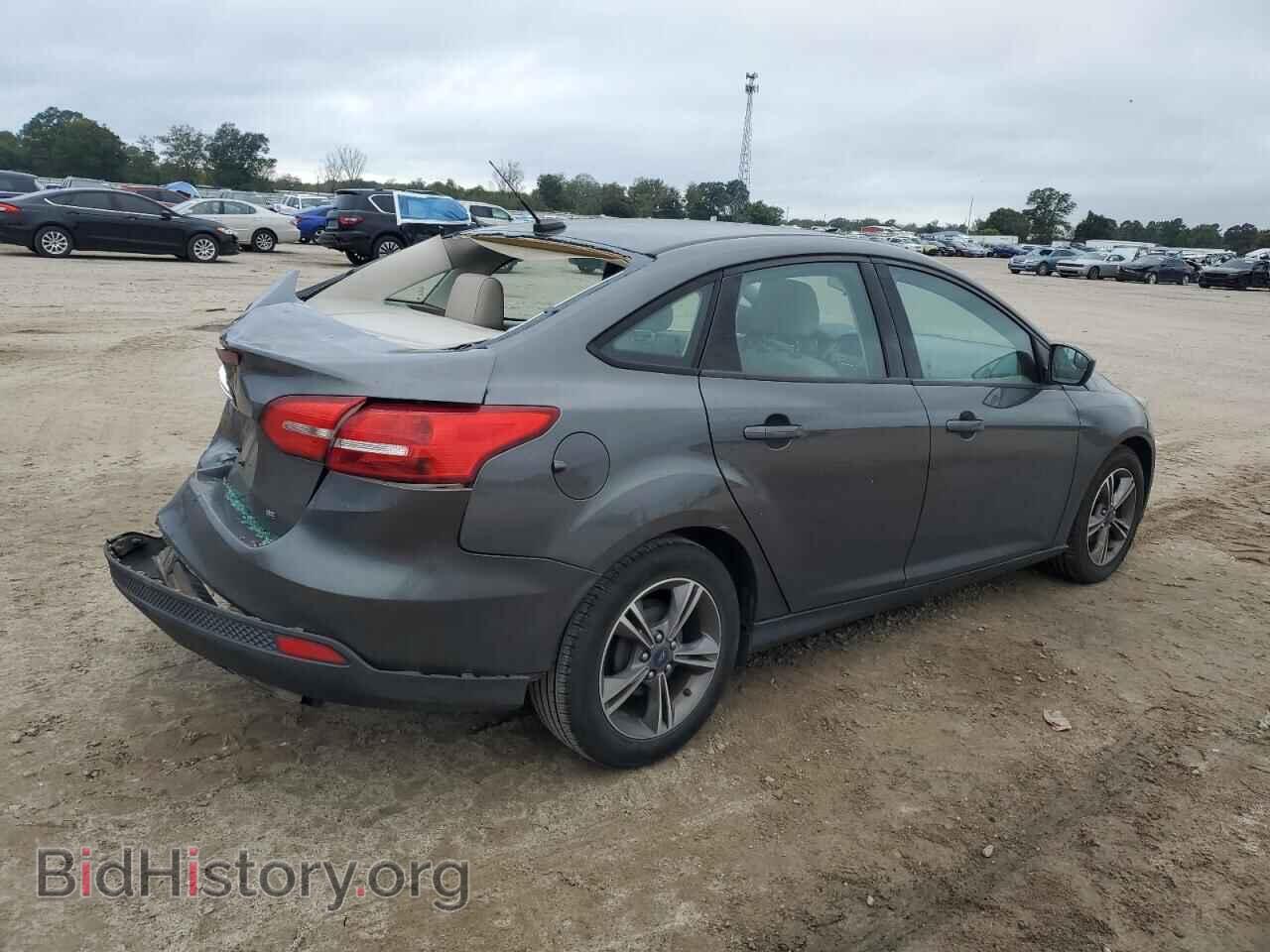 2018 FORD FOCUS - VIN: 1FADP3F24JL256638 - Фото 3