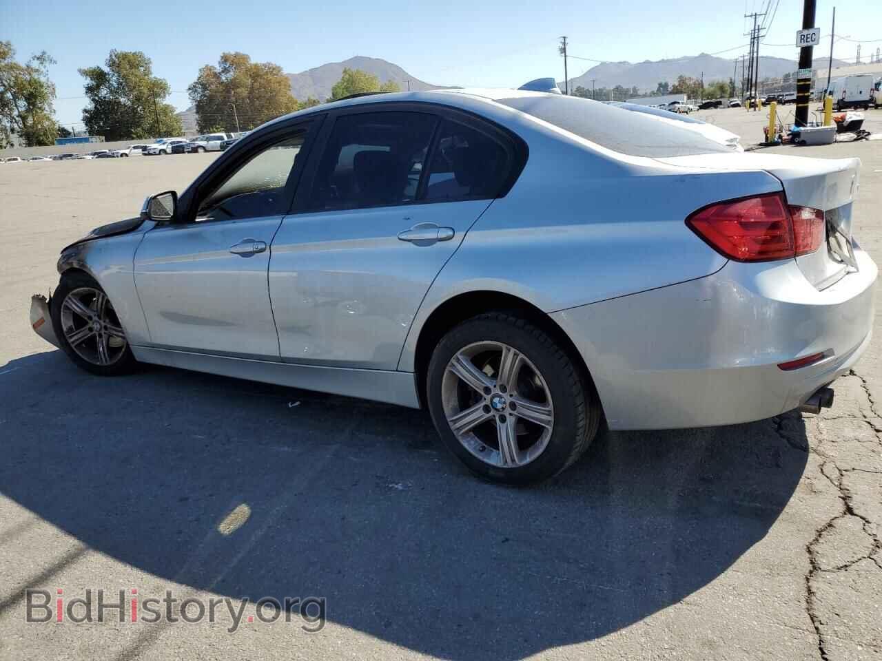 2012 BMW 3 SERIES - VIN: WBA3A5C53CF258655 - Фото 2