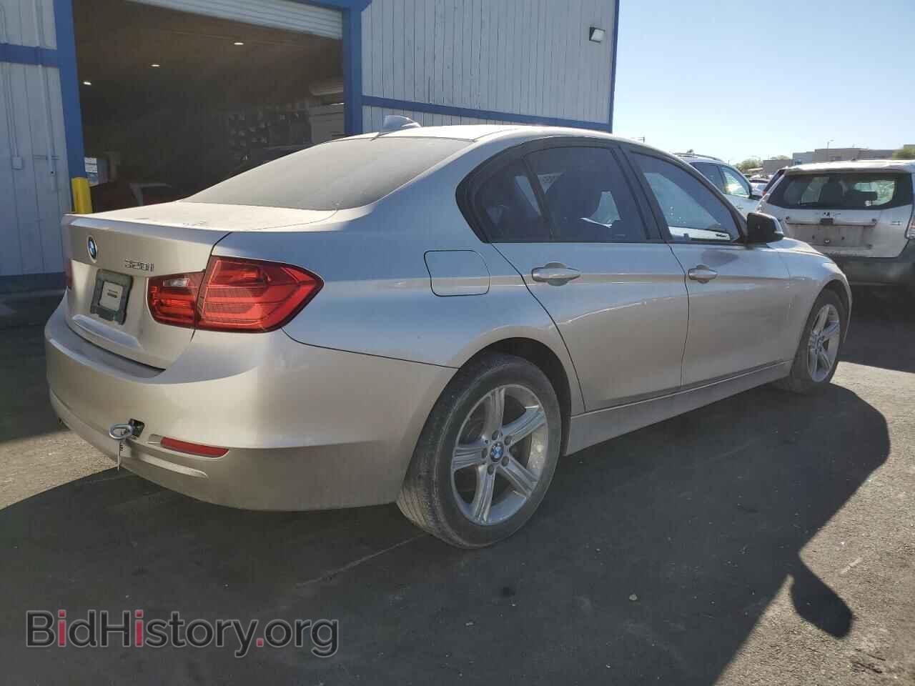 2015 BMW 3 SERIES - VIN: WBA3B1G52FNT02462 - Фото 3