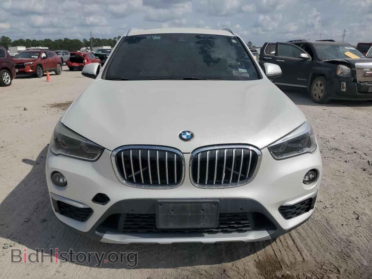 2016 BMW X1 - VIN: WBXHT3C38GP881472 - Фото 5