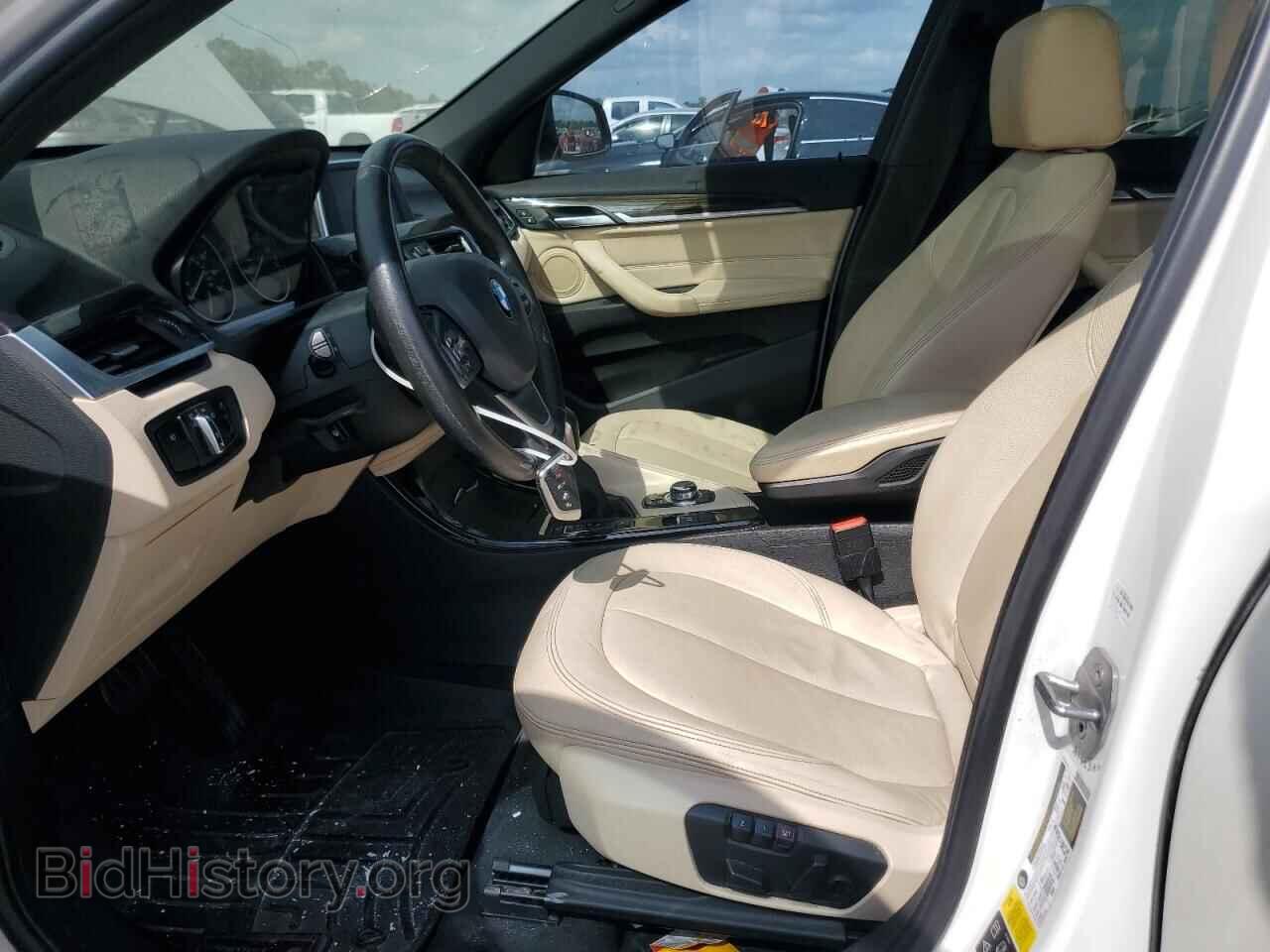 2016 BMW X1 - VIN: WBXHT3C38GP881472 - Фото 7