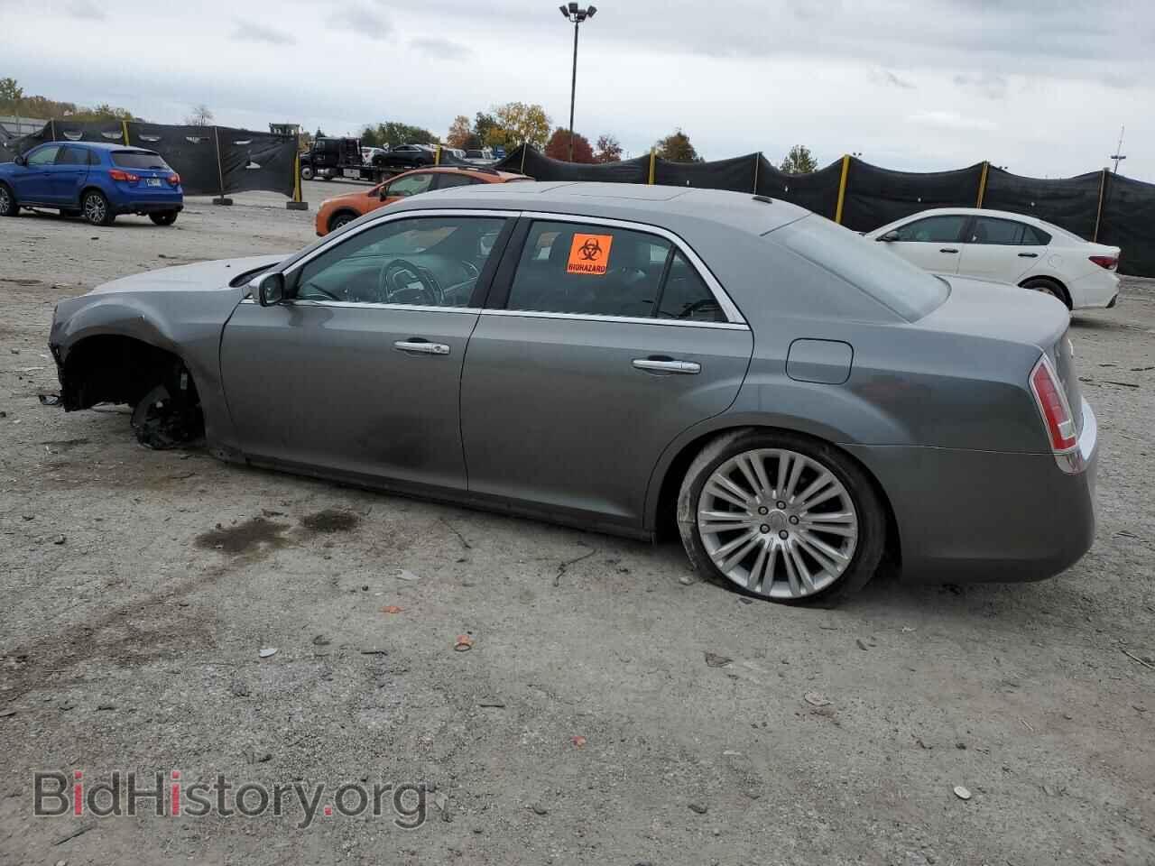 2012 CHRYSLER 300 - VIN: 2C3CCAPT5CH311678 - Фото 2