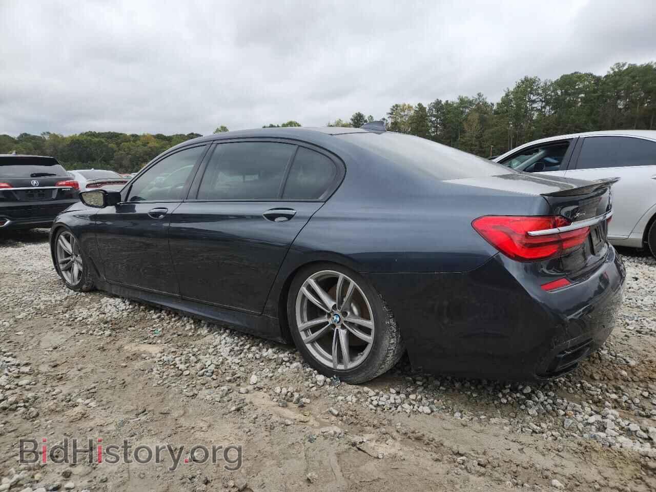 2016 BMW 7 SERIES - VIN: WBA7F2C50GG415401 - Фото 2