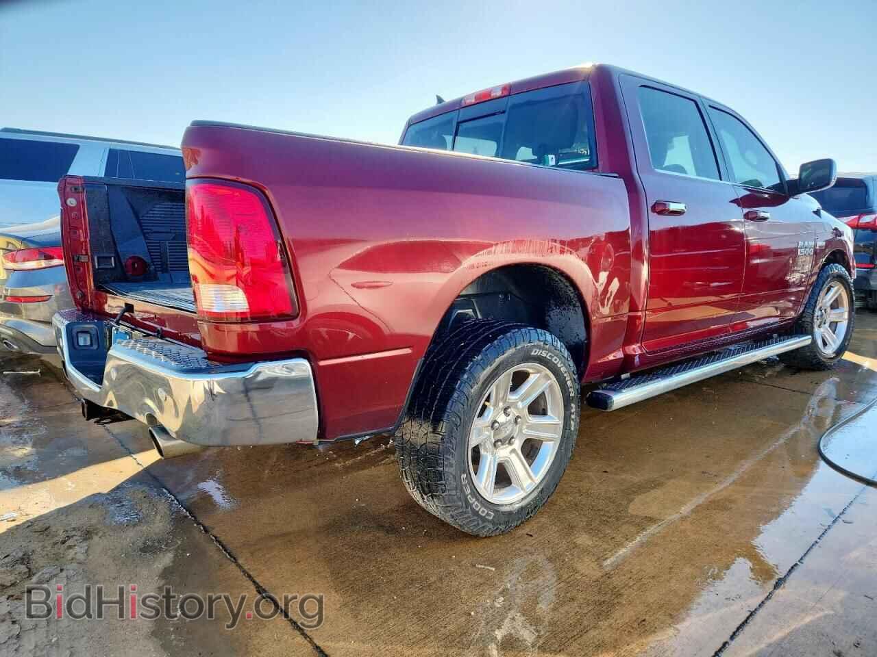 2018 RAM 1500 - VIN: 1C6RR6LT2JS271712 - Фото 3