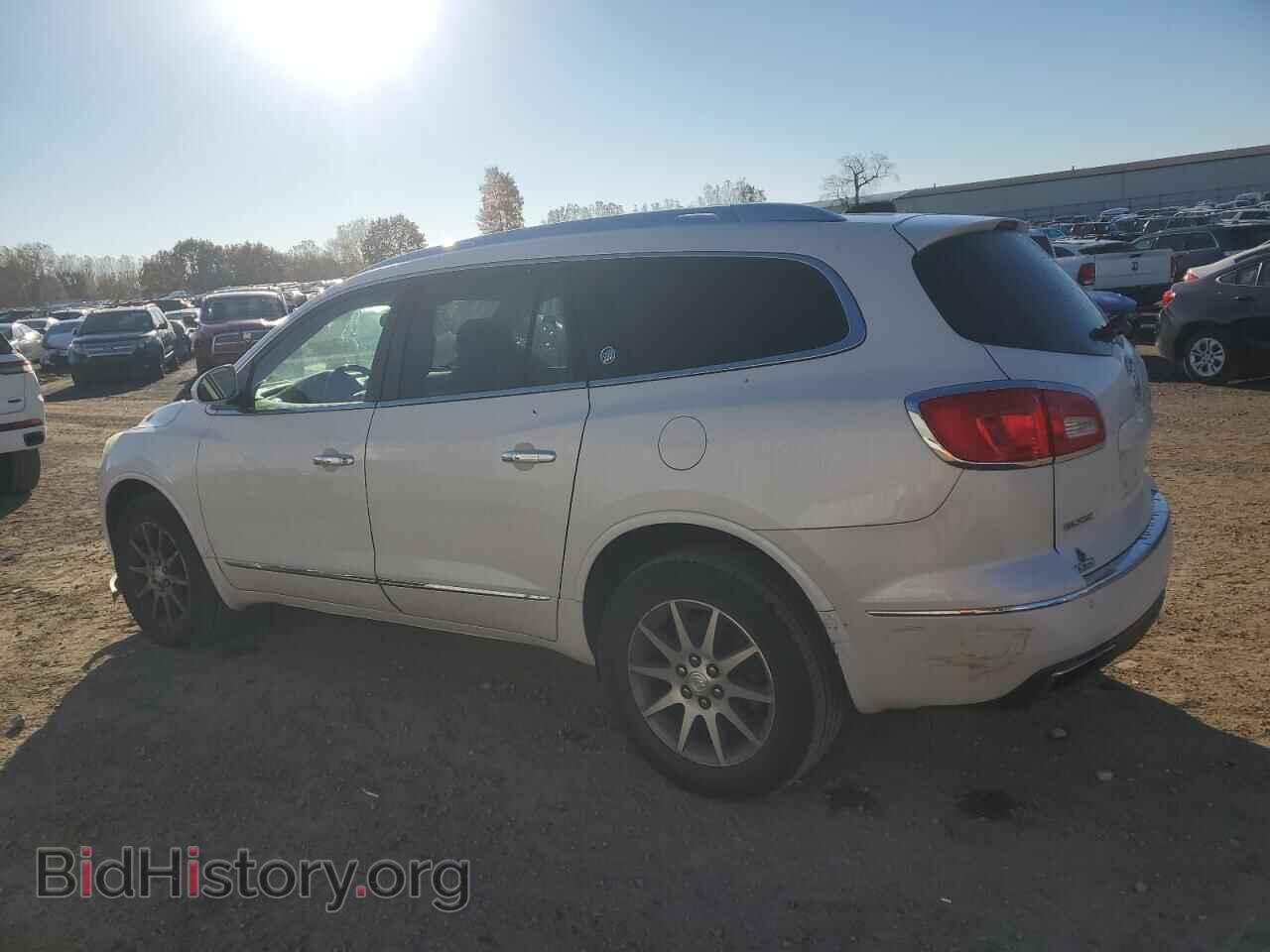 2016 BUICK ENCLAVE - VIN: 5GAKVBKD1GJ117758 - Фото 2