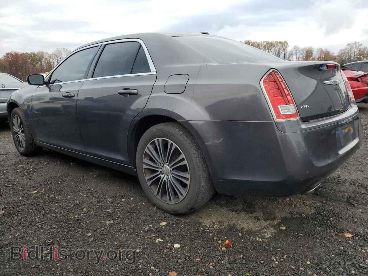 2014 CHRYSLER 300 - VIN: 2C3CCAGG8EH203125 - Фото 2